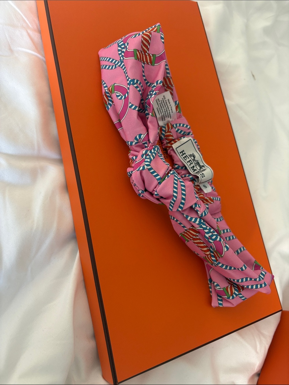 Hermès Pink Patterned Twilly Headband